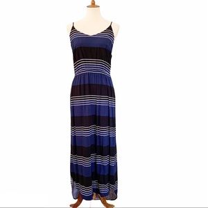 Old Navy Stripe Maxi Dress Large
